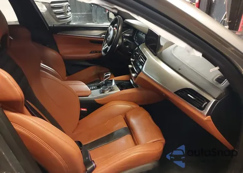 2019 BMW M5 Competition z USA, uszkodzony, nr VIN WBSJF0C5XKB285767